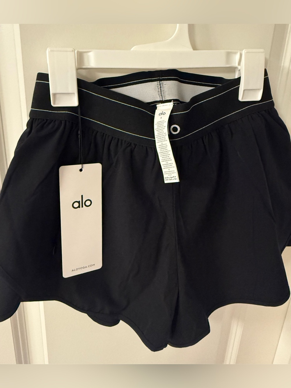 Alo Match Point short-black - Picture 3 of 6